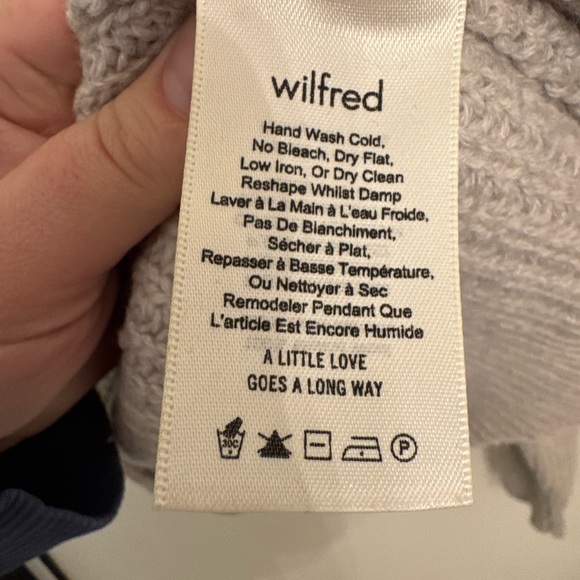 Wilfred Montpellier Turtleneck Sweater - Picture 7 of 8